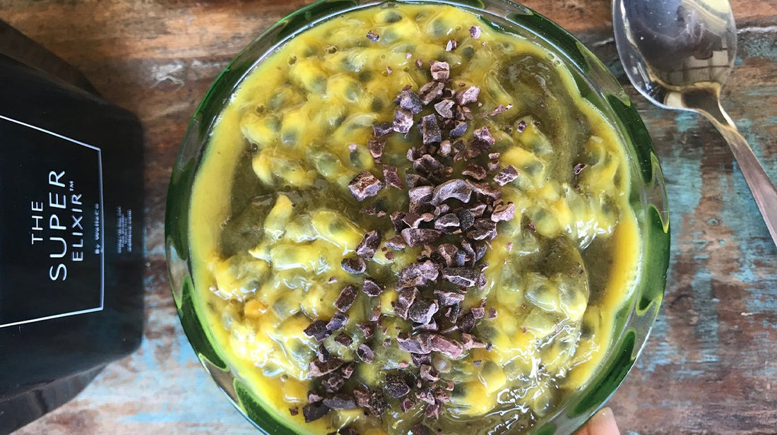 WelleCo Skin Boosting Smoothie Bowl