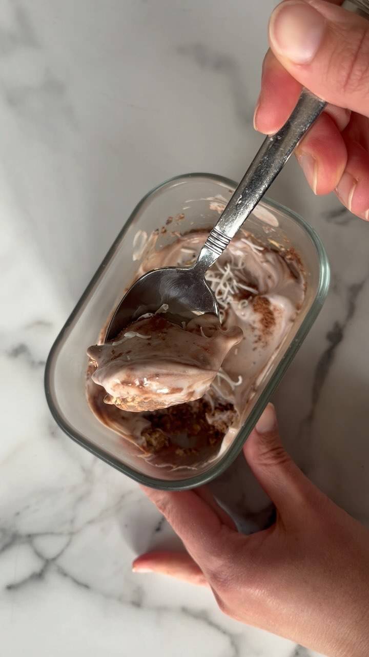 Lamington Overnight Oats